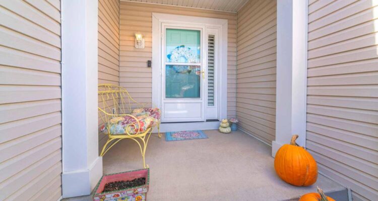 How Much Does Storm Door Installation Cost? | Angi